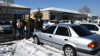 İkinci el araç piyasasında son durum! Galericiler satışlardan vatandaş fiyatlardan yakınıyor