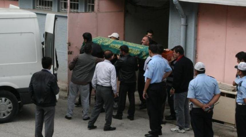 Bakan Yılmaz'ın acı günü