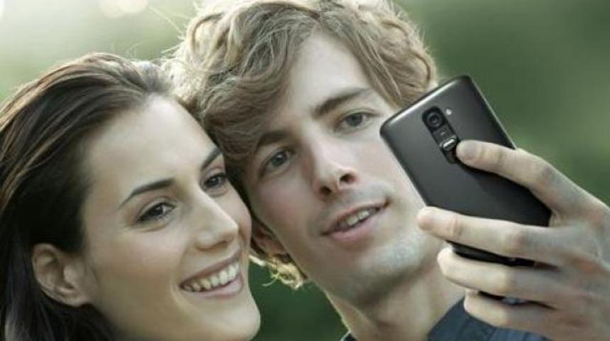 İşte LG G2'nin ezberbozan yeni telefonu LG G2!