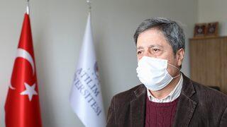 Aşısız ve eksik dozlu 50 yaş üstüne Omicron uyarısı