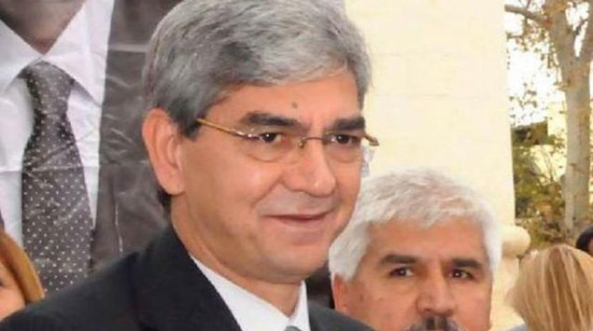 CHP'den istifa etti