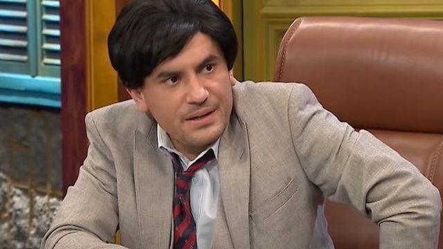 Güldür Güldür'ün Feridun'u Giray Altınok'un eşi güzelliğiyle dikkat çekti! ''Ne şanslı adamsın!''