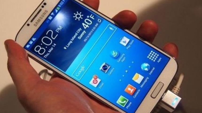 Galaxy S5'te 2K çözünürlüklü ekran yer alacak!