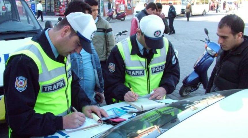 El konulan ehliyetini geri aldı