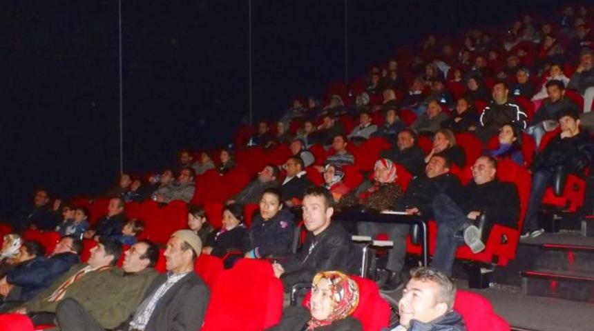 Engelliler film izledi