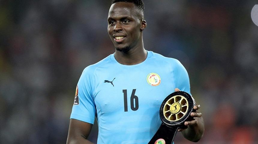 Edouard Mendy kimdir, aslen nereli? Édouard Mendy kaç yaşında ve hangi takımlarda oynadı?