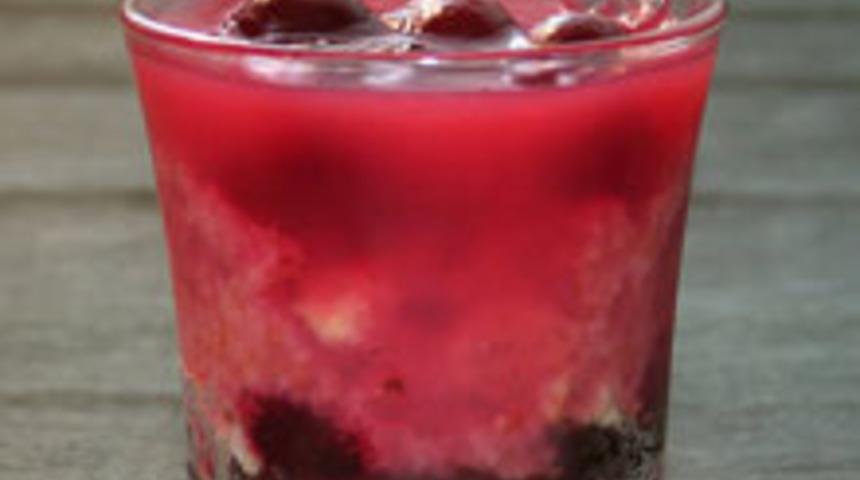 G&uuml;nde 1 Bardak Vişne Suyu Hastalığı &Ouml;nl&uuml;yor!