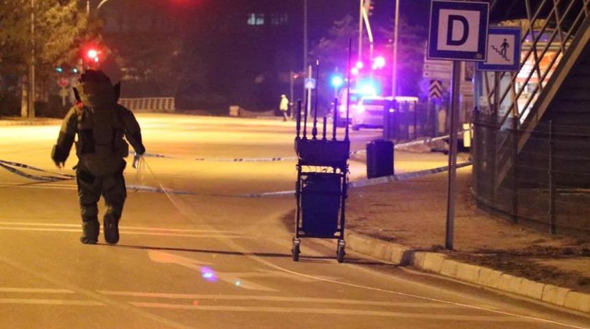 Şüpheli çanta ekipleri alarma geçirdi