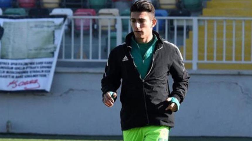 Silahlı saldırıya uğrayan Rizesporlu futbolcu Aziz Aksoy kimdir? Aziz Aksoy kaç yaşında?