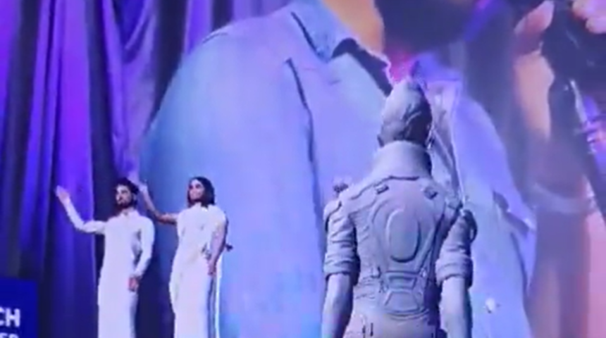 Hindistan’da ilk! Metaverse düğününe binlerce misafir katıldı