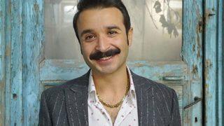 Gönül Dağı'nın Selami'si Eser Eyüboğlu'nun eşi şarkıcı çıktı! Güzelliğiyle dikkat çekti