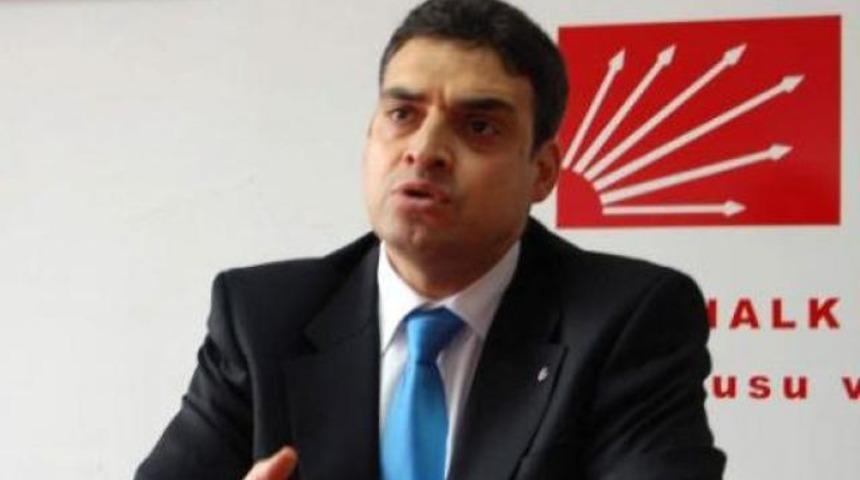 Umut Oran: AKP'de İçişleri Bakanı olacak milletvekili mi yok?