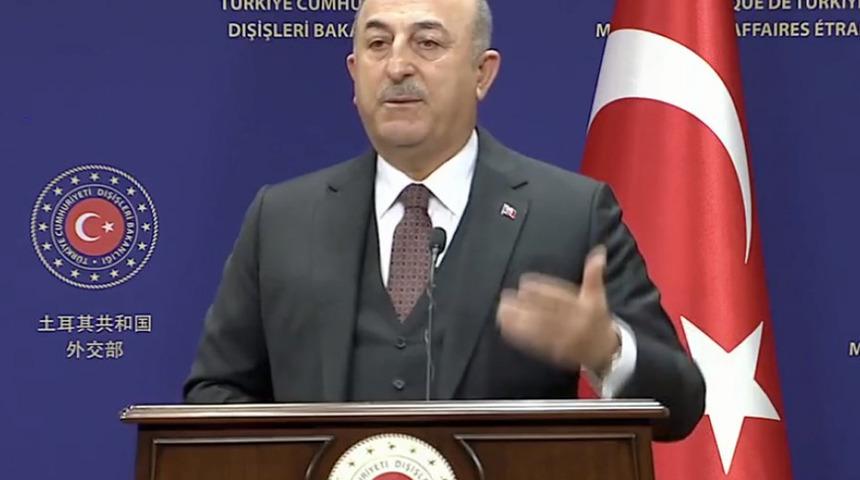 Mevlüt Çavuşoğlu: Yunanistan kadar AB'nin de suçu var!