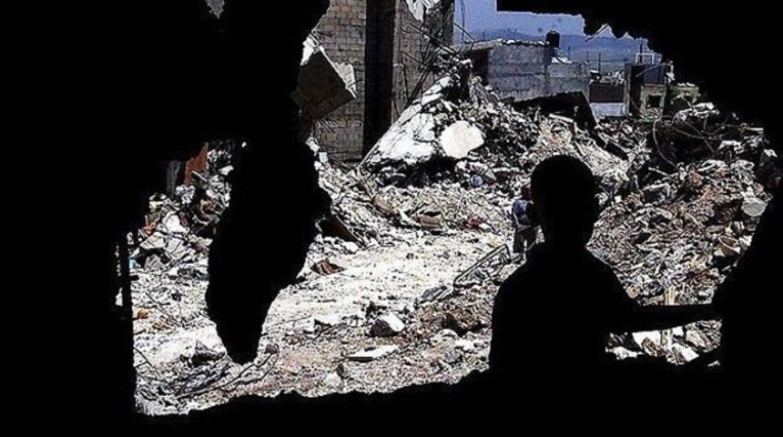 Yermuk'ta &ouml;l&uuml;m kampları