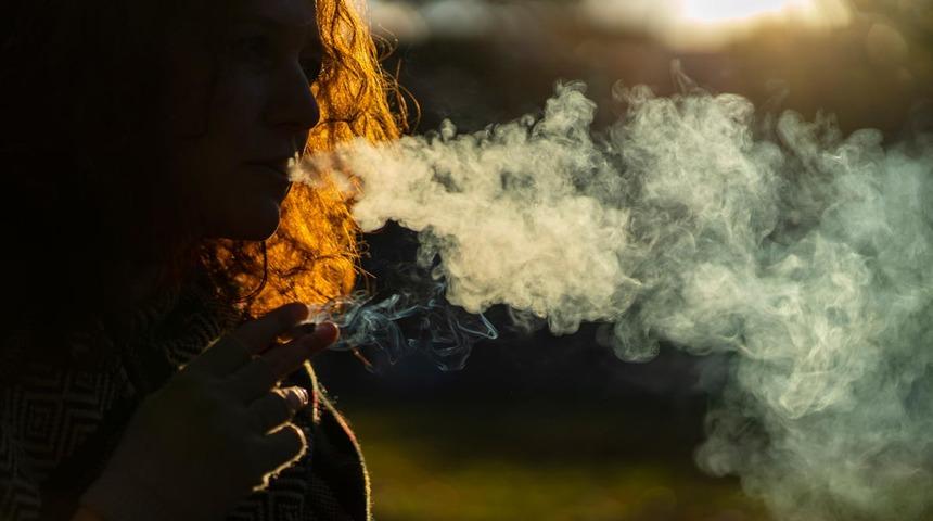 Sigara yüzünden her yıl 65 bin çocuk hayatını kaybediyor!