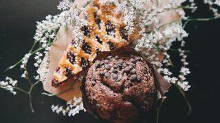 Çayla, kahveyle çok iyi gider: Çikolatalı mereng kurabiyesi