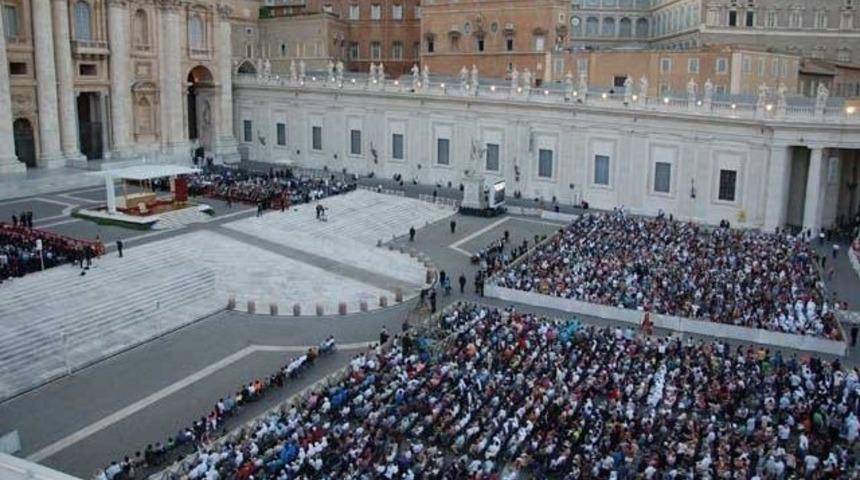 'T&uuml;rk dostu Papa' aziz ilan ediliyor