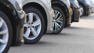 Ünlü otomobil devinden şaşırtan karar! Benzinli motor üretimini durduracaklar