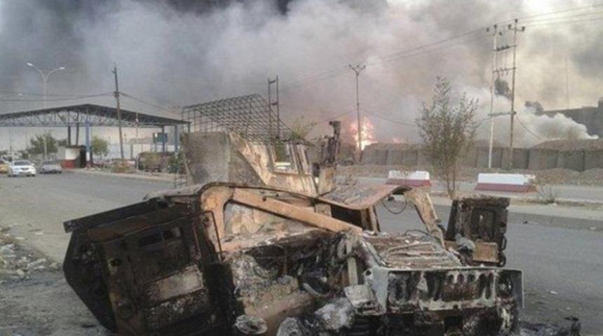 Irak uçakları bombaladı, Musul'dan dumanlar yükseliyor