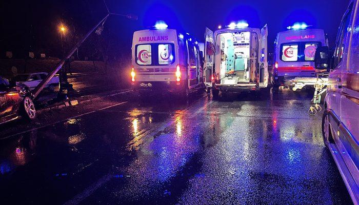 Son dakika: Sakarya'da zincirleme kaza... 4 araç birbirine girdi