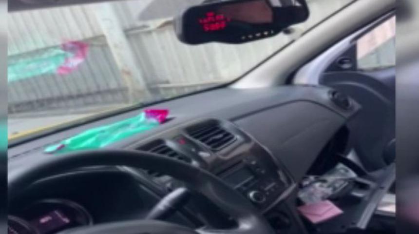 Korsan taksici her şeyi denedi bir hatasıyla yakalandı! 