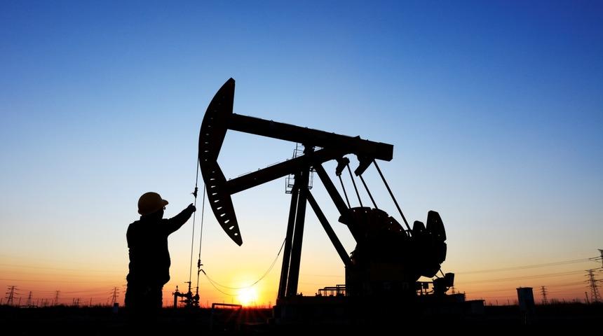 Petrol fiyatlarına müdahale geliyor! Sözcü duyurdu: 'Seçenekler masada…'