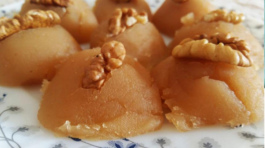 Un helvası tarifi nedir? Un helvasının pratik yapımı nasıl olur? Un helvası lezzetli olur mu?