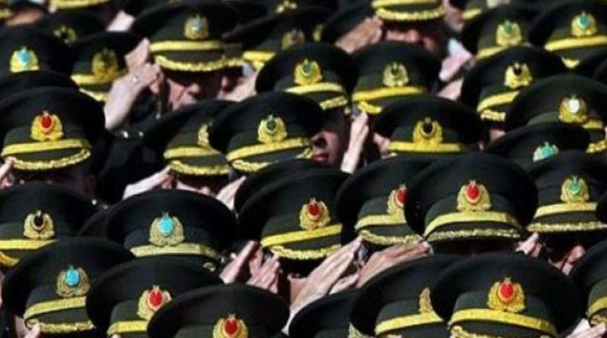 30 askere gayri ahlaki ilişkiden ordudan ihraç