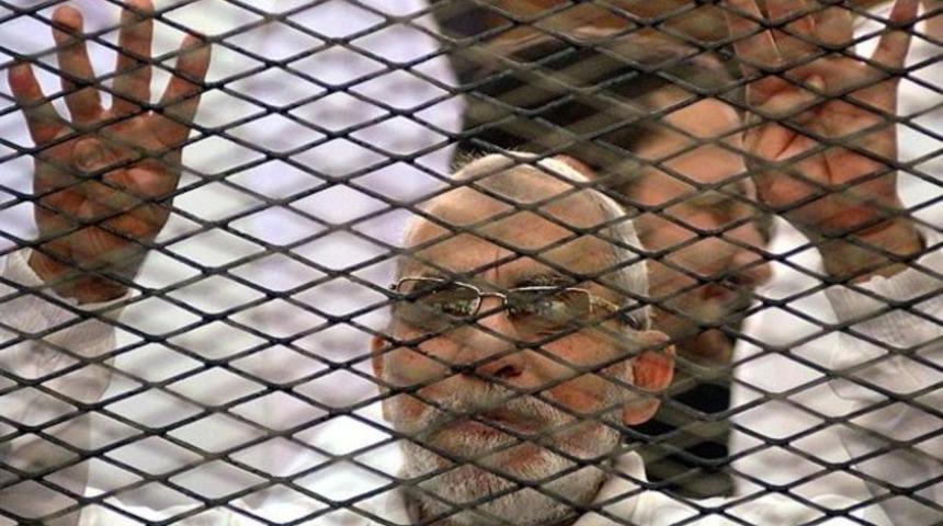 Mısır'da 683 kişiye idam kararı