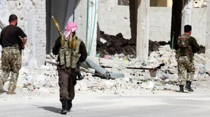 Suriye'de muhalif 19 grup birleşti