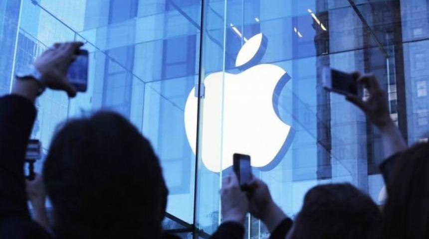 Apple 2013′ü hızlı kapatıyor