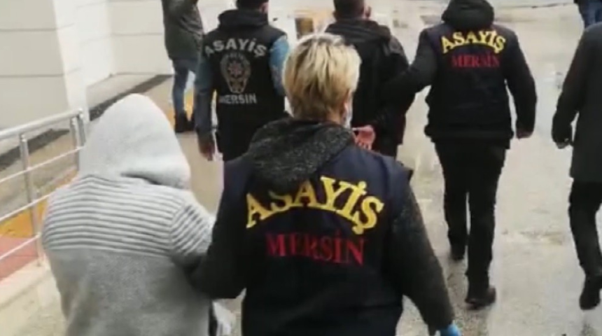 Mersin'de komşudan korkunç plan! Uyku ilacıyla uyutup, boğarak öldürdüler... Cesedi de asansöre koydular