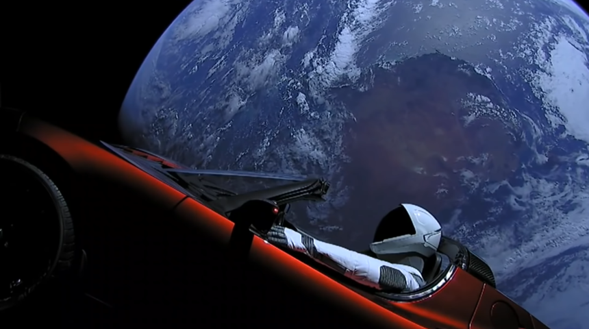 Elon Musk'ın biricik Starman'i de içinde! 4 yıl önce uzaya giden Tesla şimdi nerede merak ediyor musunuz?