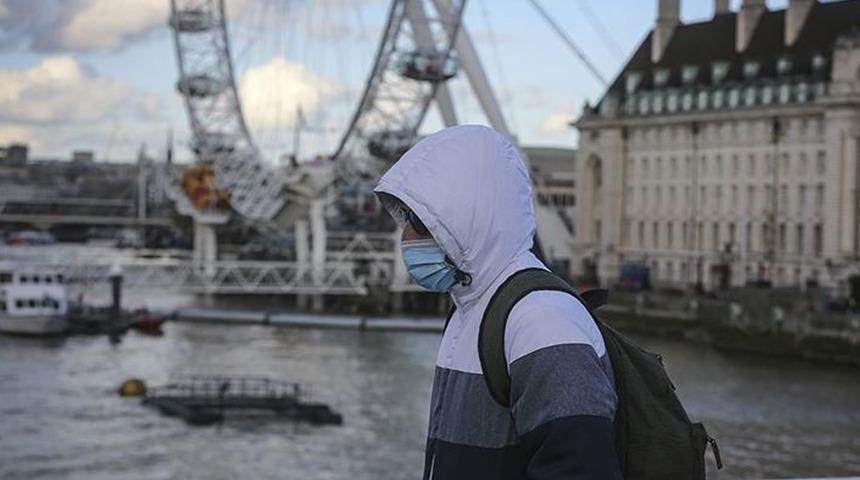 İngiltere koronavirüste tüm kısıtlamaları kaldırmayı planlıyor! Pozitif çıkanlara izolasyon dahil...