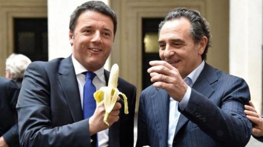 Başbakan da ırkçılığa karşı muz yedi