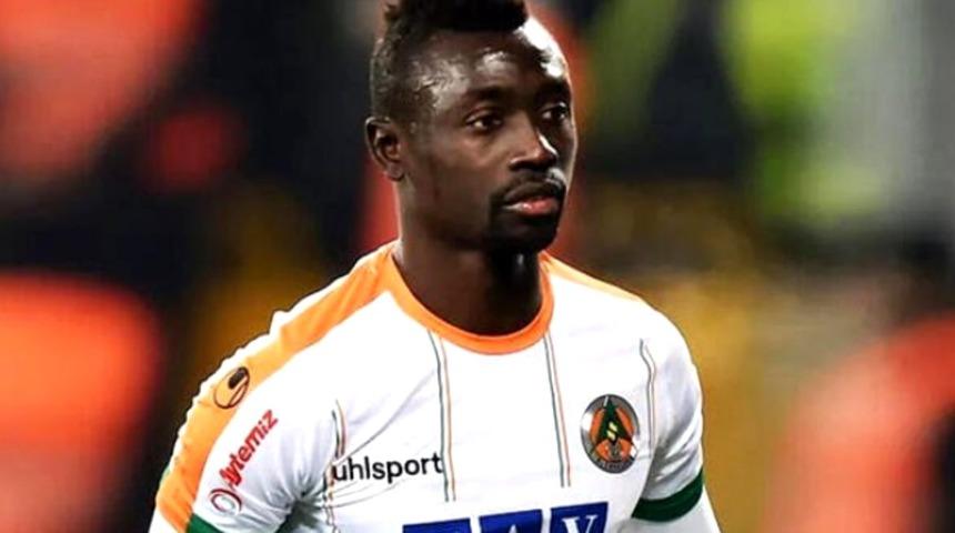 Papiss Cisse kimdir, aslen nereli? Çaykur Rizespor transferi Papiss Cisse kaç yaşında ve hangi takımlarda oynadı?