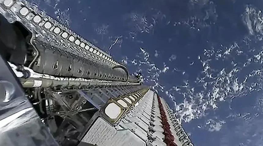 SpaceX'in 40 uydusu güneş fırtınası nedeniyle düştü