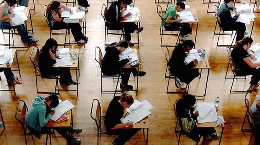 Farklı dilde eğitim hakkında merak edilenler