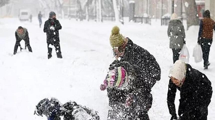 Konya’da okullar tatil mi? 10 Şubat Çarşamba günü Konya’da okullar kar tatili mi oldu? Konya Valiliği açıklama yaptı mı?