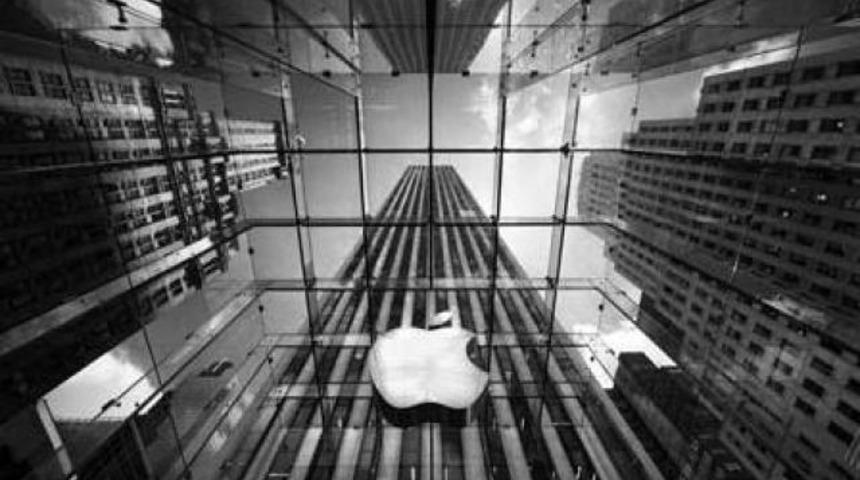 Apple dünyanın en değerlisi