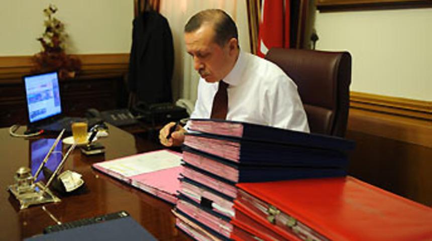 Başbakan 200 milletvekilinin &uuml;st&uuml;n&uuml; &ccedil;izdi