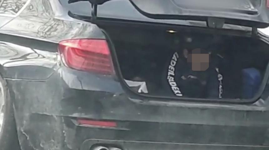 Esenler'de çocuğunu bagajda taşımıştı! Yaramazlık yaptı diye koymuş...