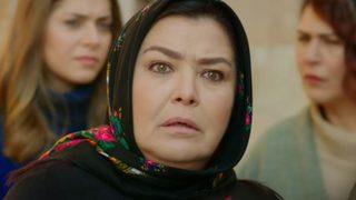 Hercai'nin Hanife'si Aydan Burhan'ın gençliğinde verdiği ateşli pozları görenlerin ağzı açık kalıyor