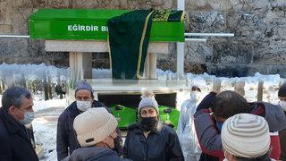 Şaşkına çeviren olay! Tabut 1 saat musalla taşında bekletildi