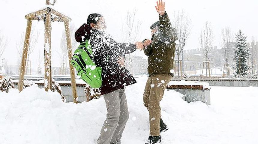 Son dakika: Eğitime kar engeli... Çok sayıda ilde tatil edildi