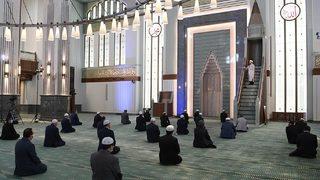 CUMA NAMAZI SAATİ 24 Haziran 2022: Cuma namazı saat kaçta kılınacak? Ne kadar sürüyor? İşte Diyanet 24 Haziran İstanbul, Ankara, İzmir ve il il cuma namazı vakitleri!