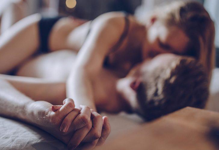 Mutlu ilişkinin formülünde dikkat çeken cinsel ilişki detayı