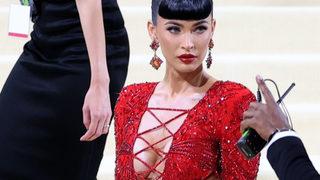 Megan Fox aşık olunca eşini terk etmişti! Nişanlanıp resmen boşandı 