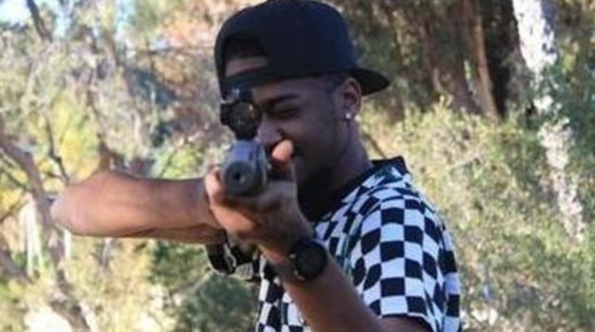 '100 RT'ye cinayet işlerim'