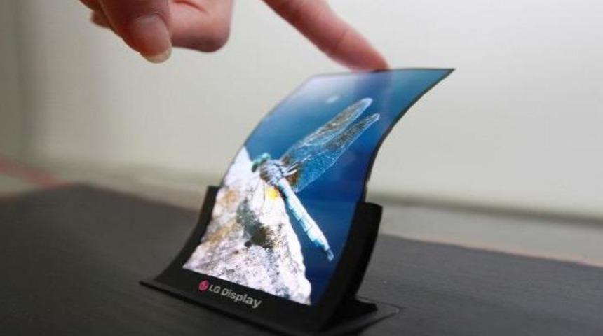 B&uuml;k&uuml;lebilir ekranlı akıllı telefonlar geliyor